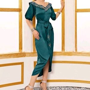 Nwot emerald embroidery collar wrap dress sz m